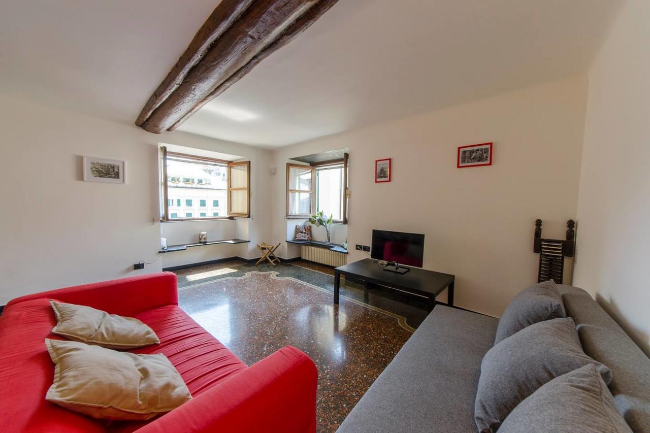 Joivy Colorful Flat For 5 Close To Piazza De Ferrari Genoa Bagian luar foto