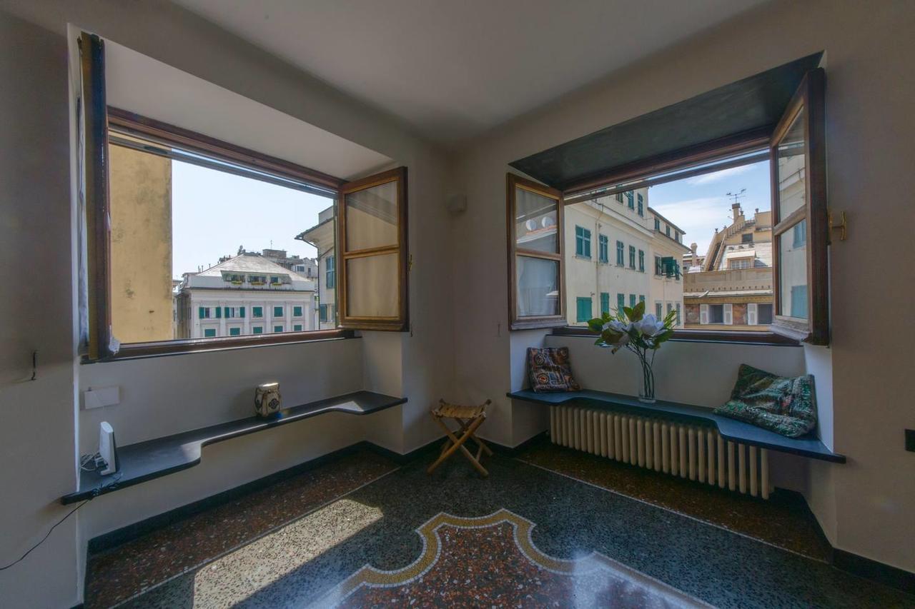 Joivy Colorful Flat For 5 Close To Piazza De Ferrari Genoa Bagian luar foto