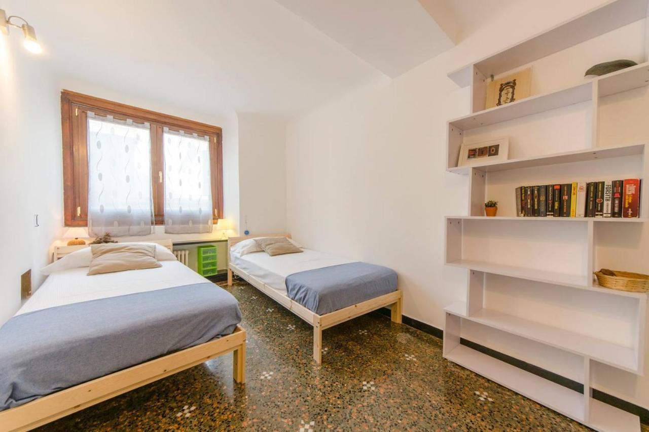 Joivy Colorful Flat For 5 Close To Piazza De Ferrari Genoa Bagian luar foto